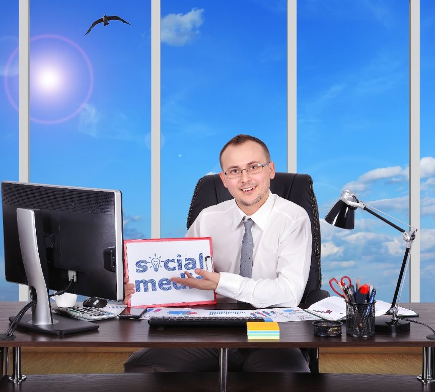 7 Helpful Tips for Social Media Managers